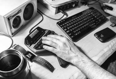 3要素定存亡！曼联中场引援焦灼，谁能最终圆梦红魔？